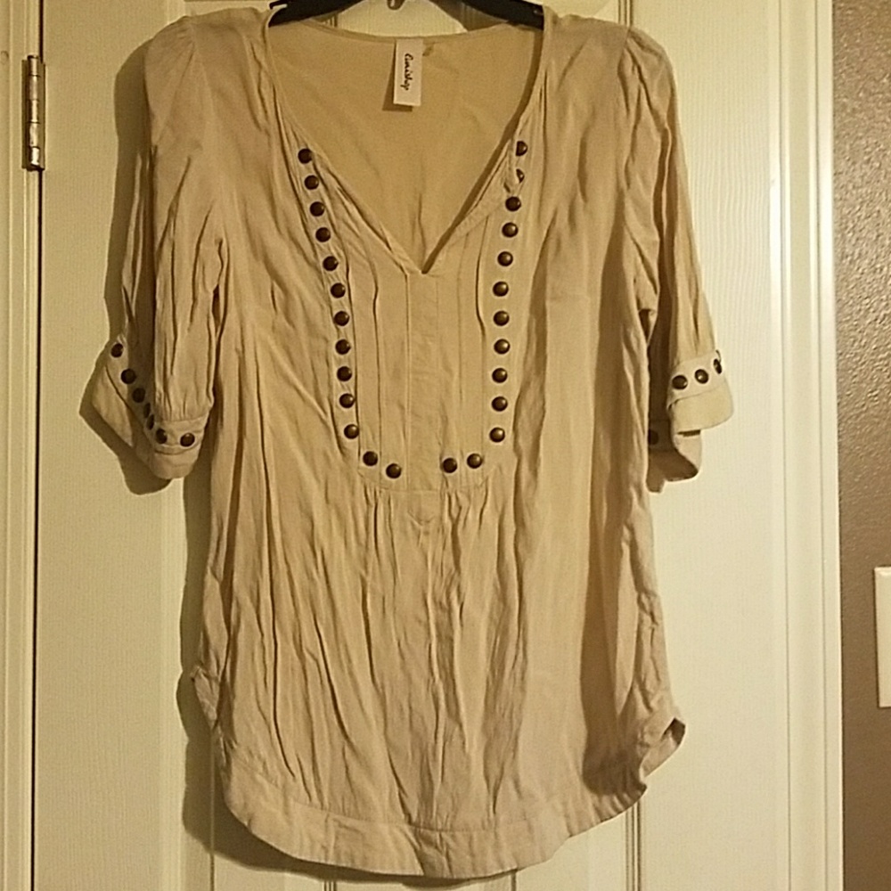 Tunic - Picture 1 of 3